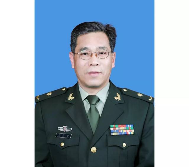 术者简介王国良教授:远外侧入路切除延髓腹侧脑膜瘤的显微手术体会