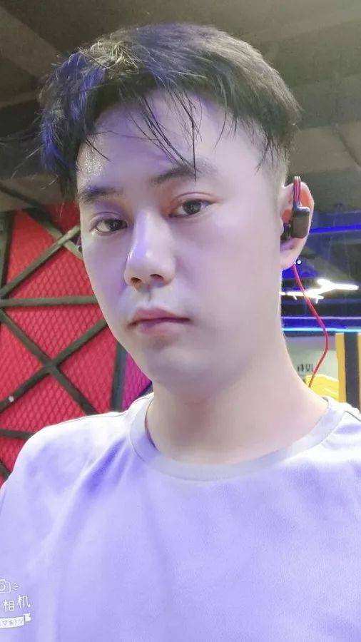 自贡这几个90后帅哥美女公然找对象,你敢接招吗?