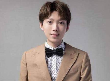 张宏发个人简介,宏发灰灰,个人_大山谷图库