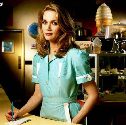 双峰演员佩吉利普顿因癌症去世享年72岁