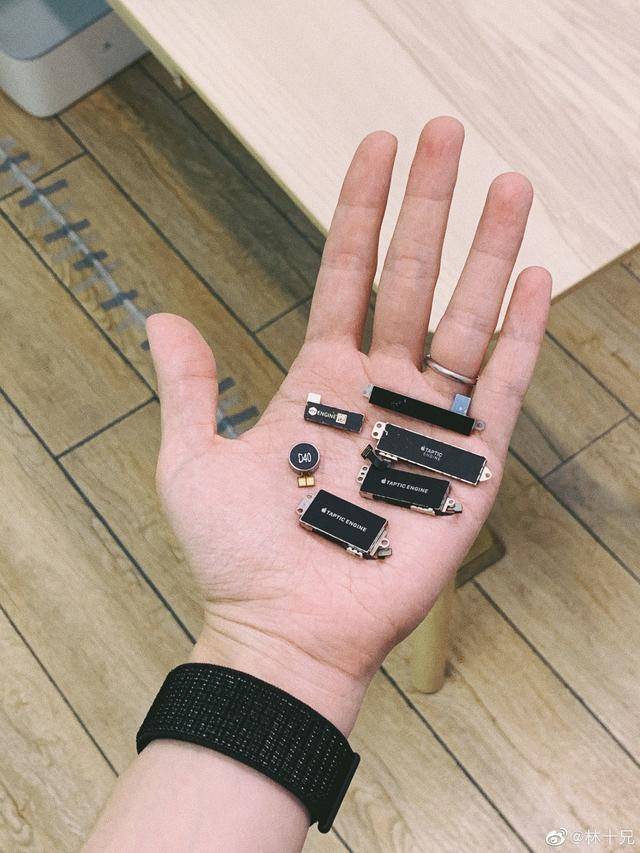 安卓手机里最大的横线线性马达,魅族16s从细节