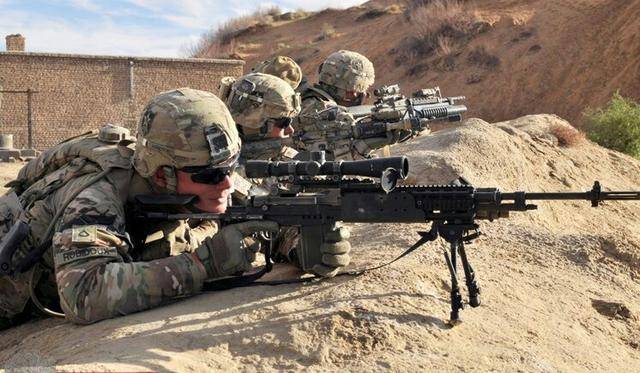 美军单兵装备有多强?光头部装备就几十种,详解