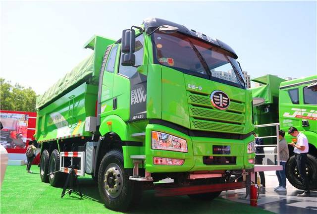 国际一流绿色城市怎么建?一汽解放8款环保展车助力雄安