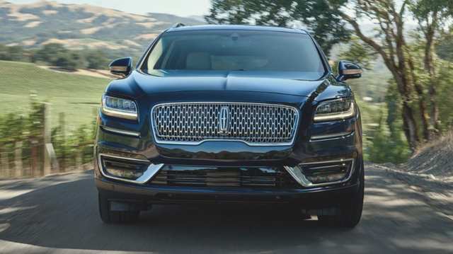 全新林肯航海家40万的豪华suv,网友:你换个名字就敢来抢钱了?