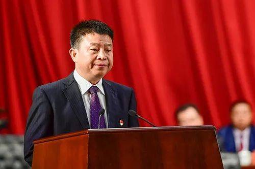 快讯:李伟同志当选来凤县人民政府县长!_手机搜狐网