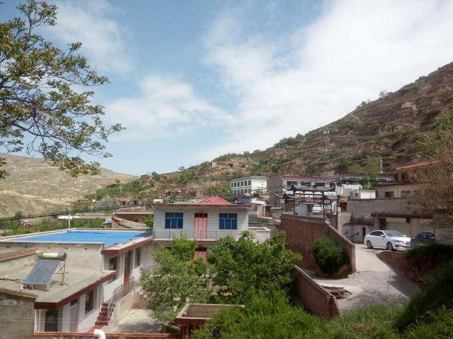 "金"是这样辉煌的 —西固区金沟乡小金沟村发展变化纪实