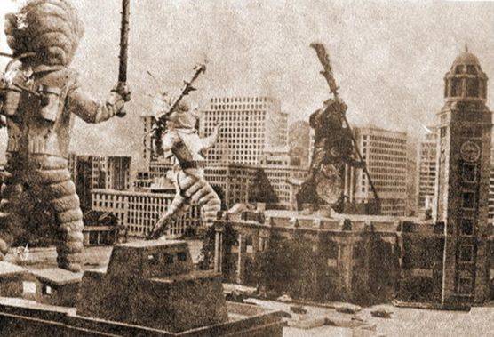 哪吒大战变形金刚?关公大战外星人?还有比这