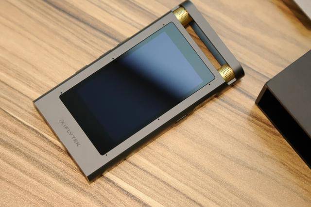 听声转字一机稿定,科大讯飞中英翻译智能录音