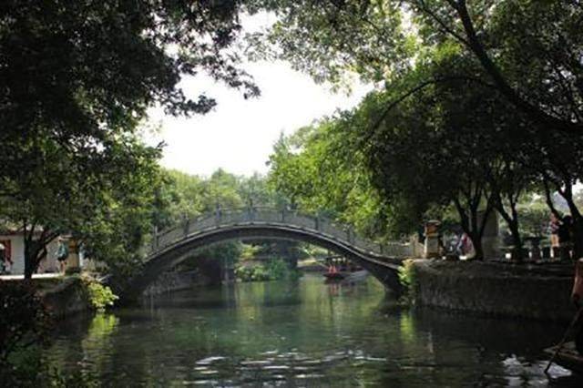 转自悦养文化 资料来源:网络     :龘龘 马嘶桥万里桥接龙桥霞云桥