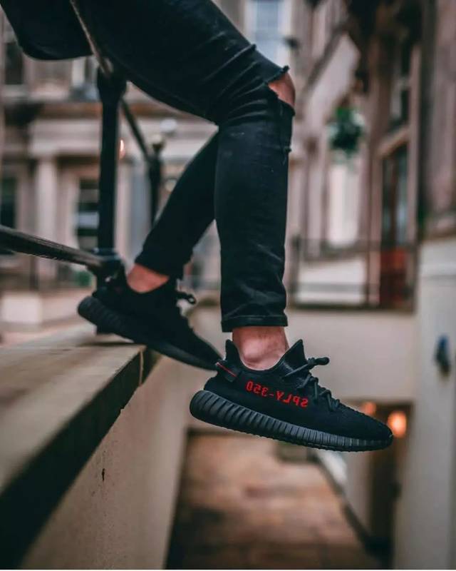 yeezy 350 v2 最全上脚合集!今夏穿哪双?看完再决定!
