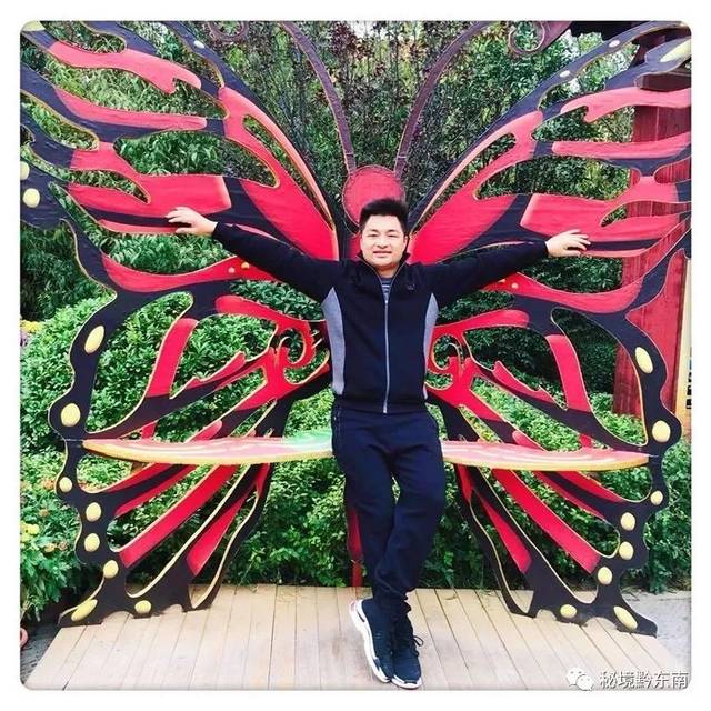 【人物风采】杨胜文:开创中国苗族新音乐的灵魂人物