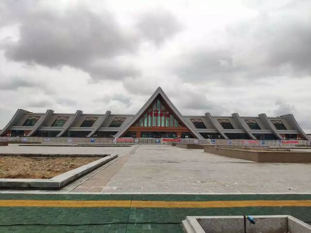 党内攻关丨立足岗位,实事求是,深入开展融合工作-阿勒泰站党支部_手机