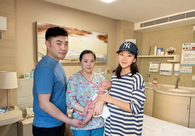 明星生娃为啥都跟玩儿似的?陕台好管家主播金鑫"蜜月"级月子大曝光