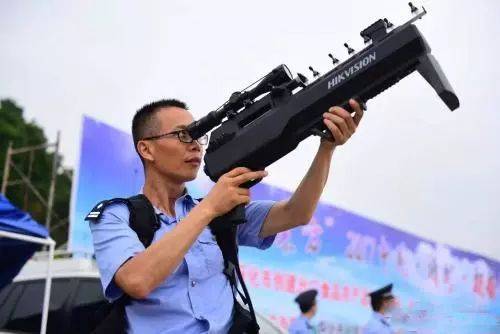 中国这把黑科技步枪,击败西方产品竞争!深得