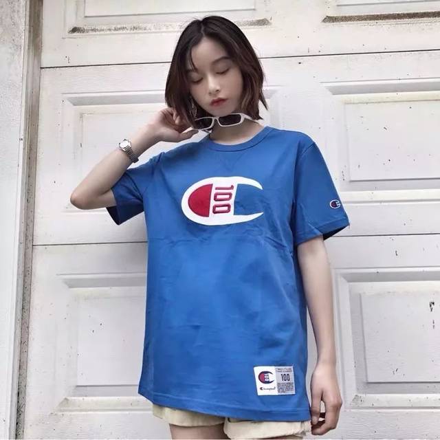 广告 champion 100周年限定版  大c标t恤 ￥99.