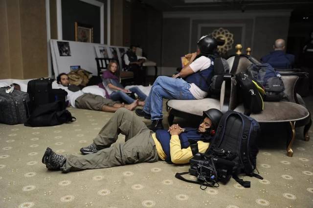 冯韵娴:被困在利比亚的日子