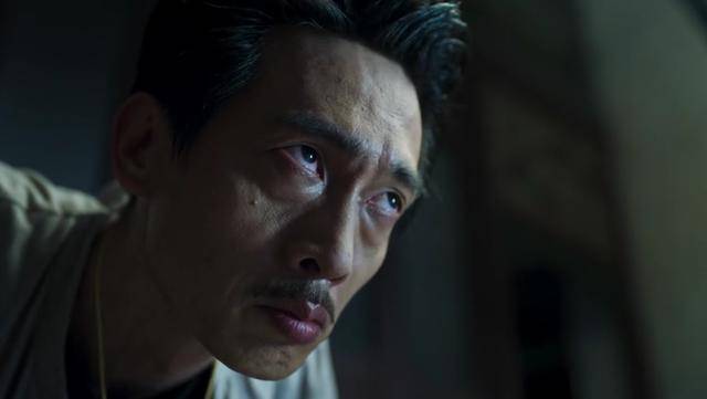 的非常到位,从各个角度展现出来的犀利眼神让这个人物更加贴近原型