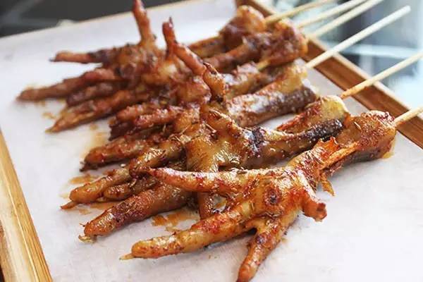 烧烤圈:烤鸡爪进阶篇,降龙入口化