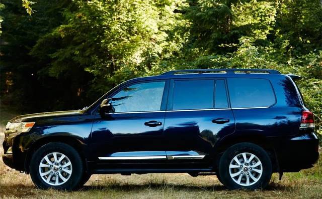 自吸v8成绝唱!全新兰德酷路泽v6双涡轮 10at,国产"陆巡"要正面刚?