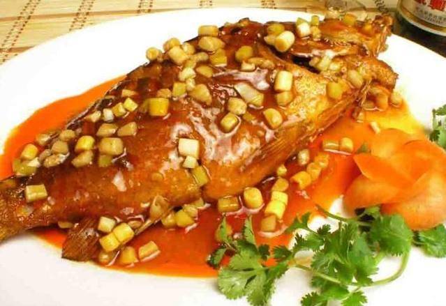 "东坡墨鱼"展奇香