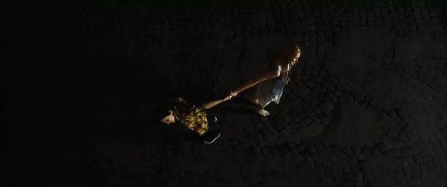 连海报都要打码的R级片罗马欲乐园,老司机看了