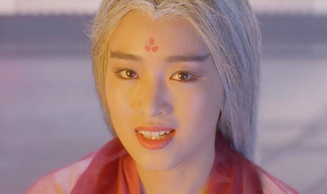 网友总说巩俐在《天山童姥》中最漂亮,我们去打探一个究竟