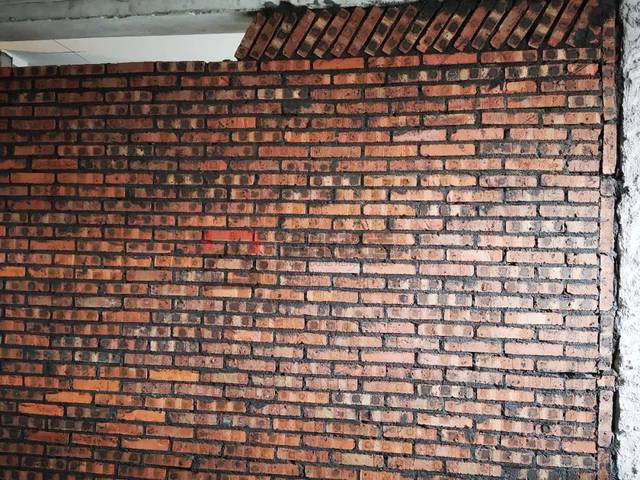 砌墙顶部一定要倒八字砌吗?