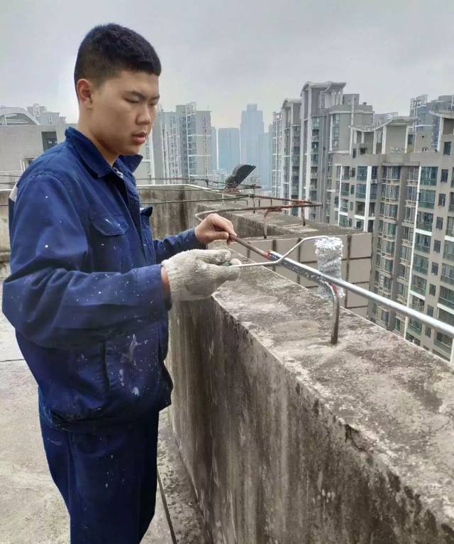 对标准,重执行,促品质