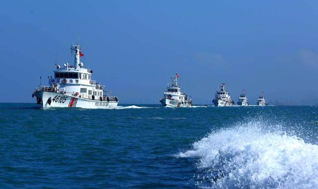 中国海警有多厉害?这国渔船赖在南海不走,直接往饮用水里扔洗衣粉