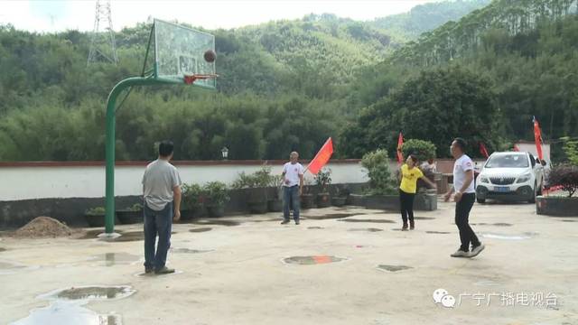广宁石涧"刷"出美丽乡村"新颜值"