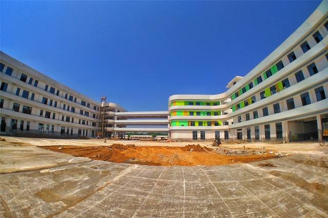 今秋这所现代化的小学将正式招生