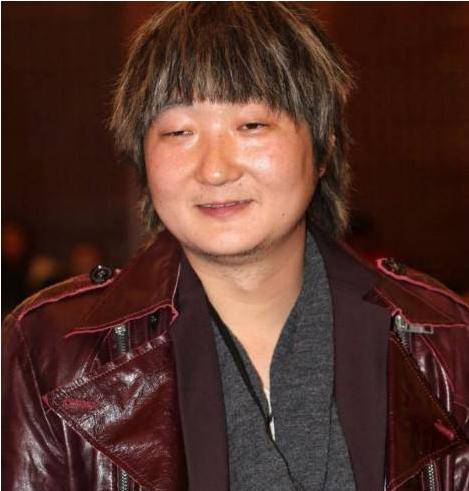 嘲笑王大治是丑男?看完他母亲的身份还敢吗?