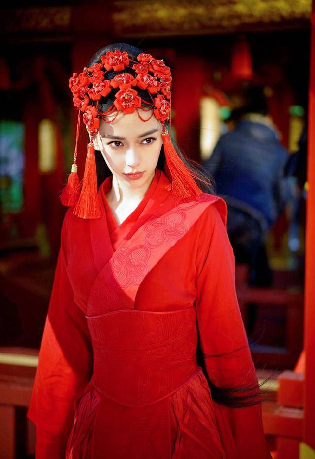 女星古装红衣造型杨颖赵丽颖热巴林心如刘亦菲刘诗诗谁最惊艳
