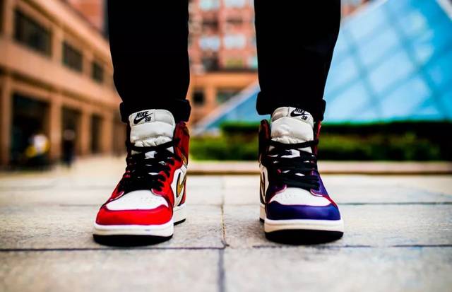 刮刮乐 aj1 刮完什么样?鸳鸯穿法真的是「逆天颜值」!_手机搜狐网