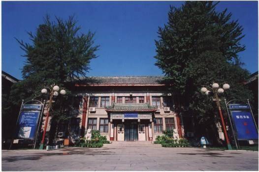 北京八大处整形医院双眼皮做得最好的医生和价