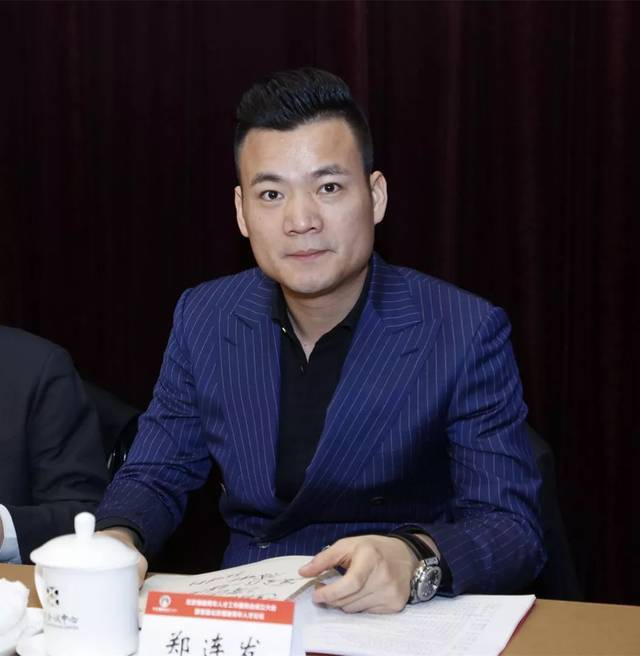 科技引领未来——红伟斯科技创新趋势洞察