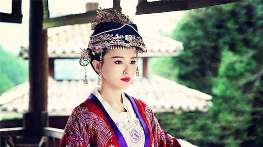 西凉尹夫人:二婚女人不简单,子孙中有大唐开国皇帝还