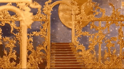 联合创作的即将响起午夜十二点的钟声听舞会上的灰姑娘啊皇宫灯火通明