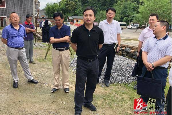 双牌县委书记苏小康调研农村人居环境整治工作