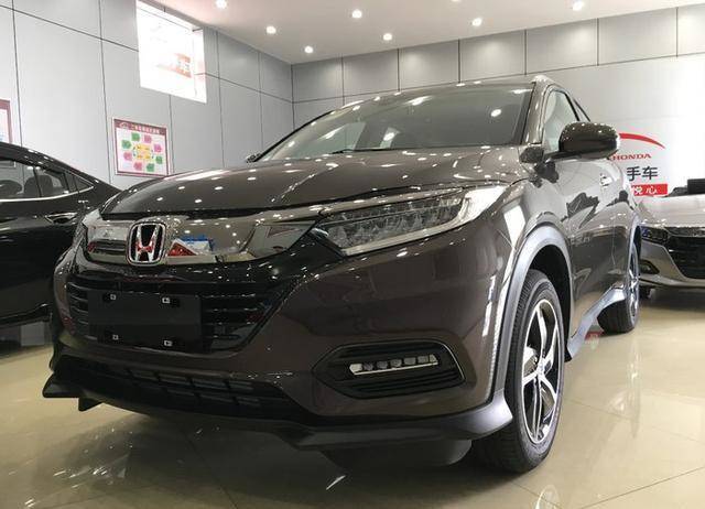 新款缤智快上市了,请车友们先看看新缤智220turbo超详细实拍