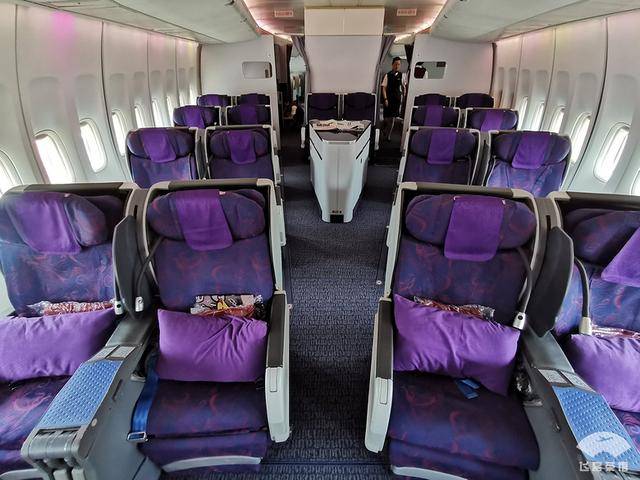 体验了一把"专机",中国国航机龄25年的波音744商务舱