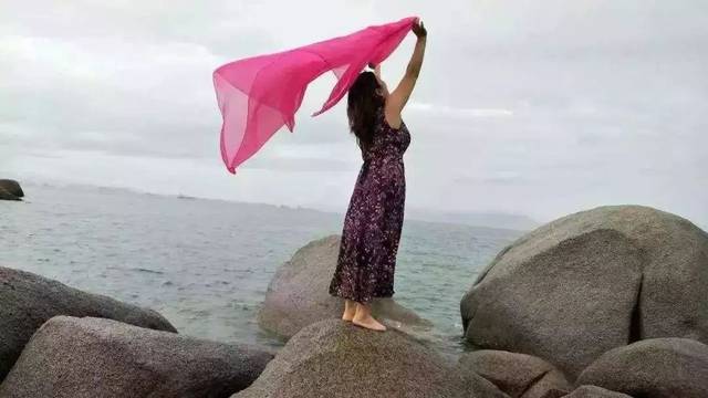 妈妈旅游拍照姿势合集,哈哈哈哈哈哈哈哈哈哈哈哈哈哈太真实了!