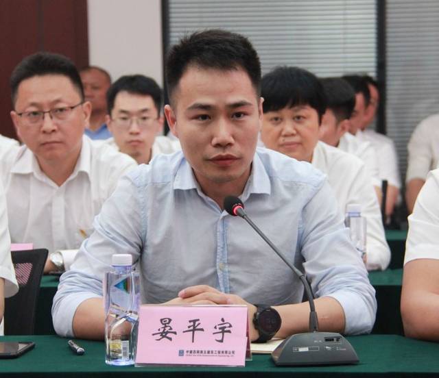 五公司新班子今日集结立志迈向新目标!