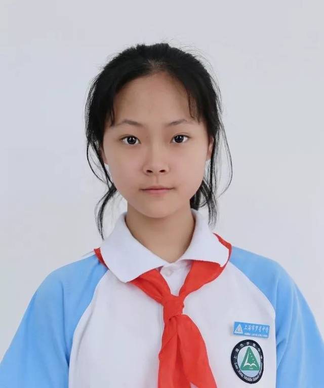 争做新时代好少年 身边的榜样我来学——上海市罗星中学 富晶