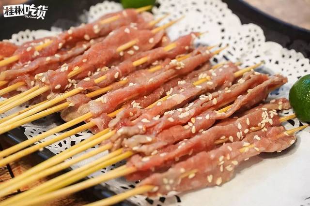 0升级版带回桂林! 一次便爱上的灵魂烧烤 为什么把他称为灵魂烧烤店?