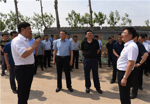 郭万义表示,东光区位优势明显,资源丰富,也同样面临