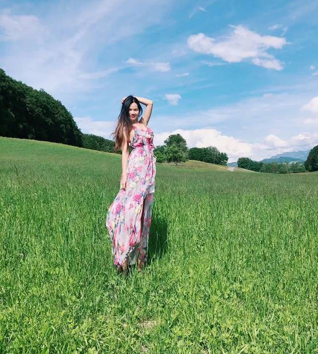 瑞士法语区女生: Canny法语自我介绍