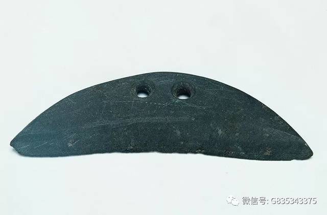 7,半月形双孔石刀