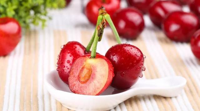 Go banana的意思不是走吧,香蕉,翻译错老外