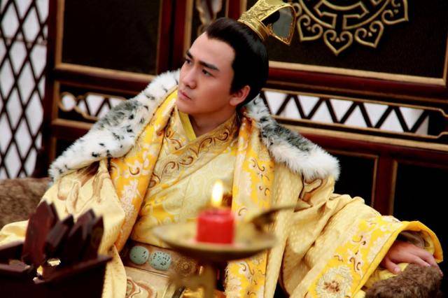 史上最荒唐的北齐王朝,皇帝逼奸皇嫂,皇后以青